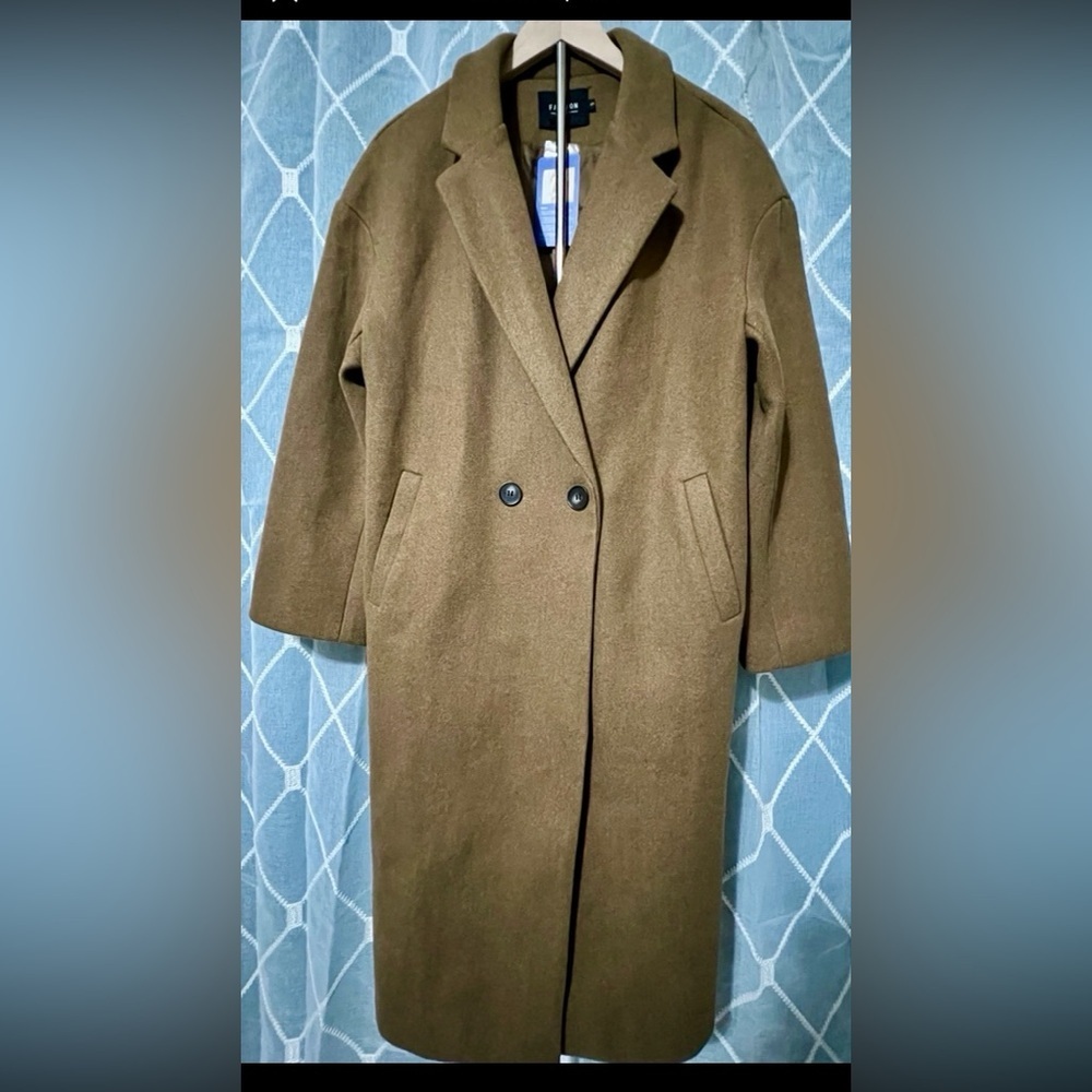 NEW Women’s ChouYatou  Brown Trench Coat with pockets (Spandex /Wool) - Small